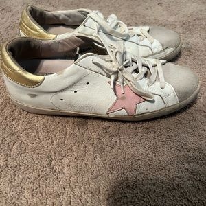 Golden Goose Superstars